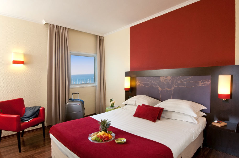 Leonardo Beach Tel Aviv Exterior foto